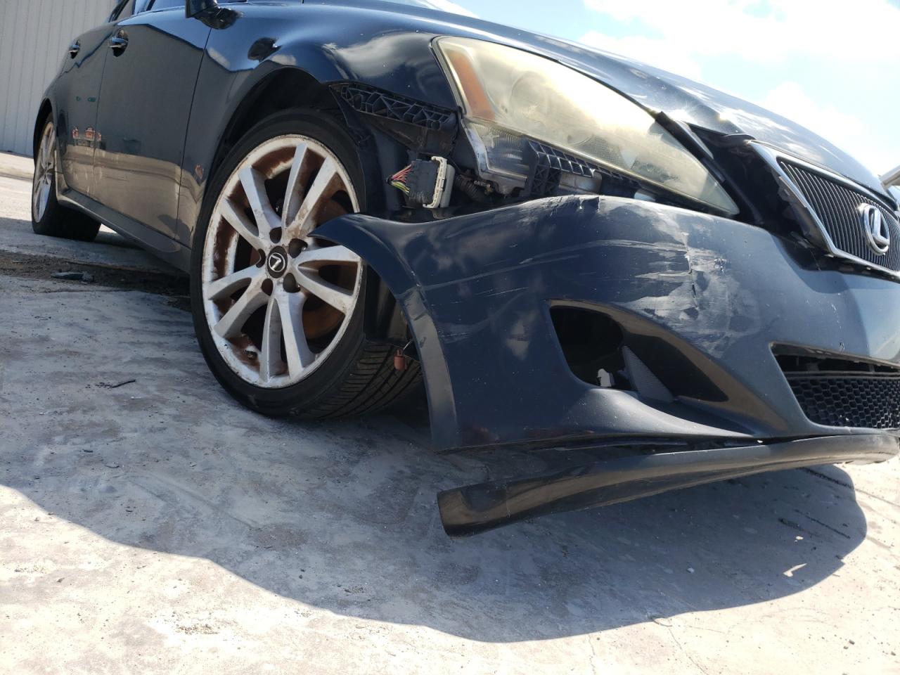Photo 20 from auction – 2007 LEXUS IS 250 with VIN JTHBK262172032797