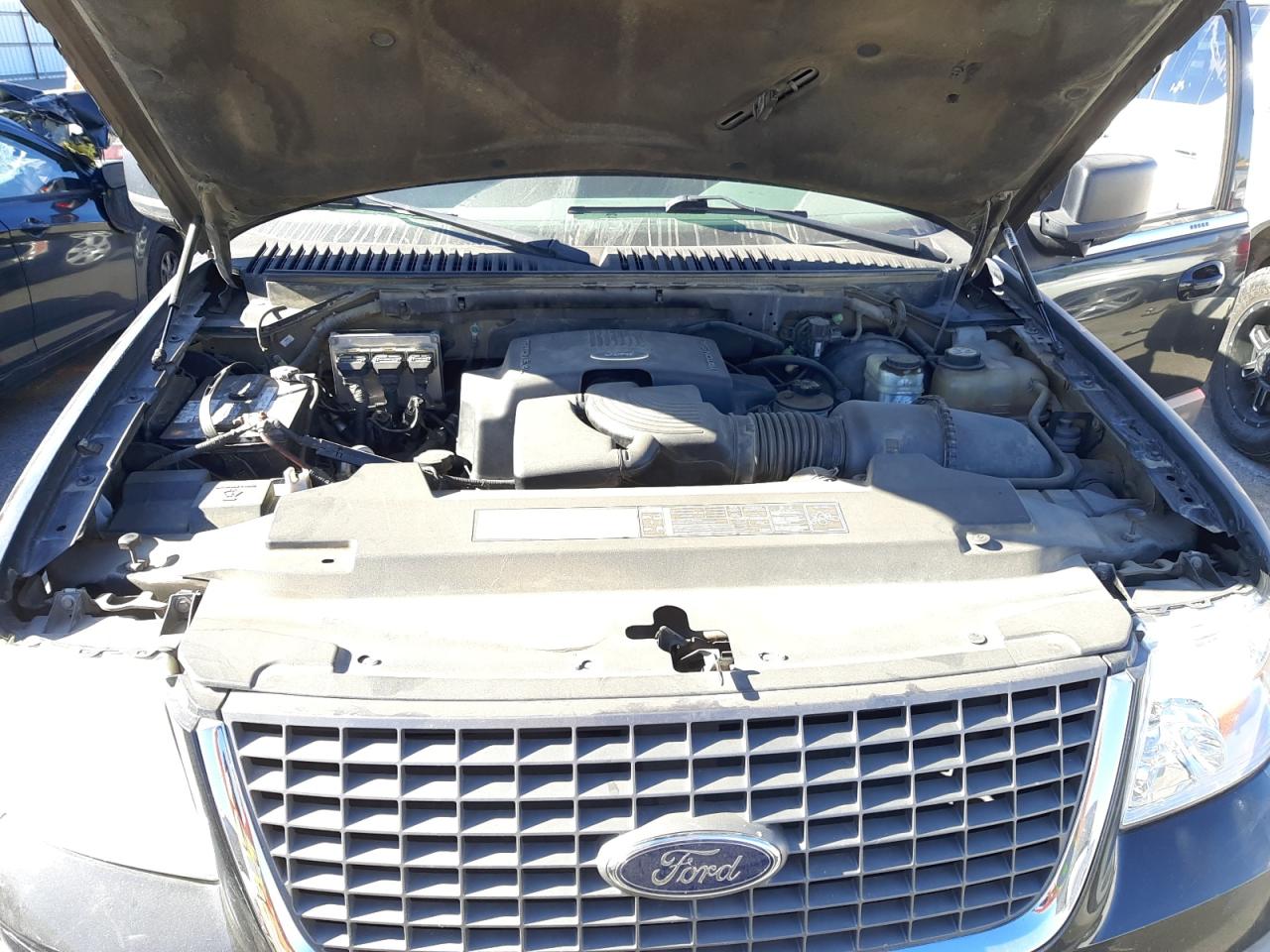 Photo 7 from auction – 2003 FORD EXPEDITION with VIN 1FMPU15L33LA86477