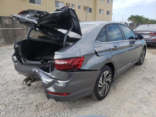 Photo 4 from auction – 2020 VOLKSWAGEN JETTA SEL with VIN 3VWEB7BU7LM063751