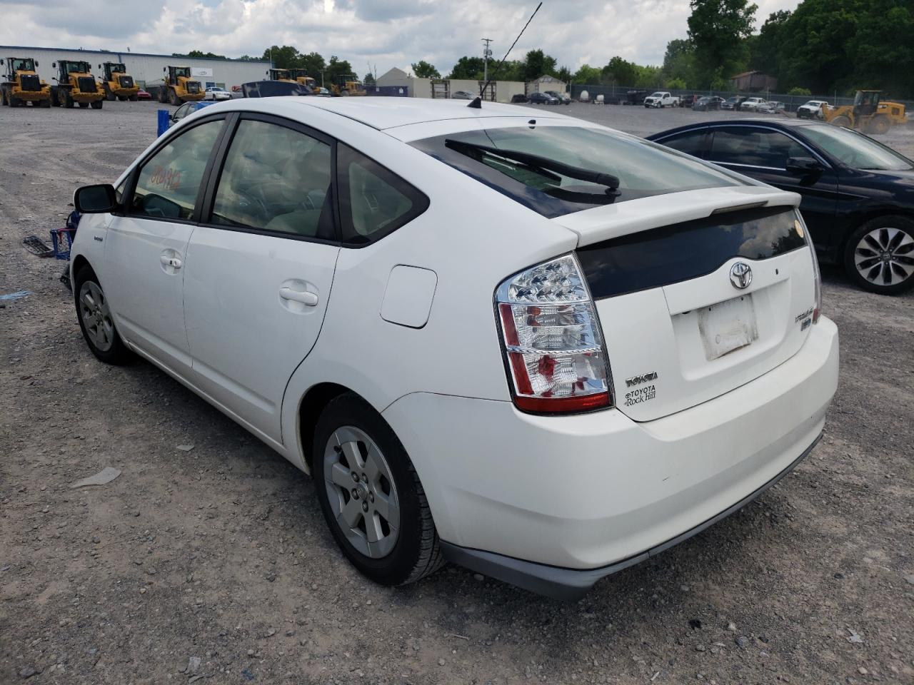 Photo 3 from auction – 2007 TOYOTA PRIUS with VIN JTDKB20U477659816