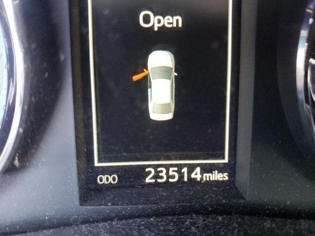 Photo 8 from auction – 2018 TOYOTA COROLLA L with VIN 5YFBURHE2JP792645