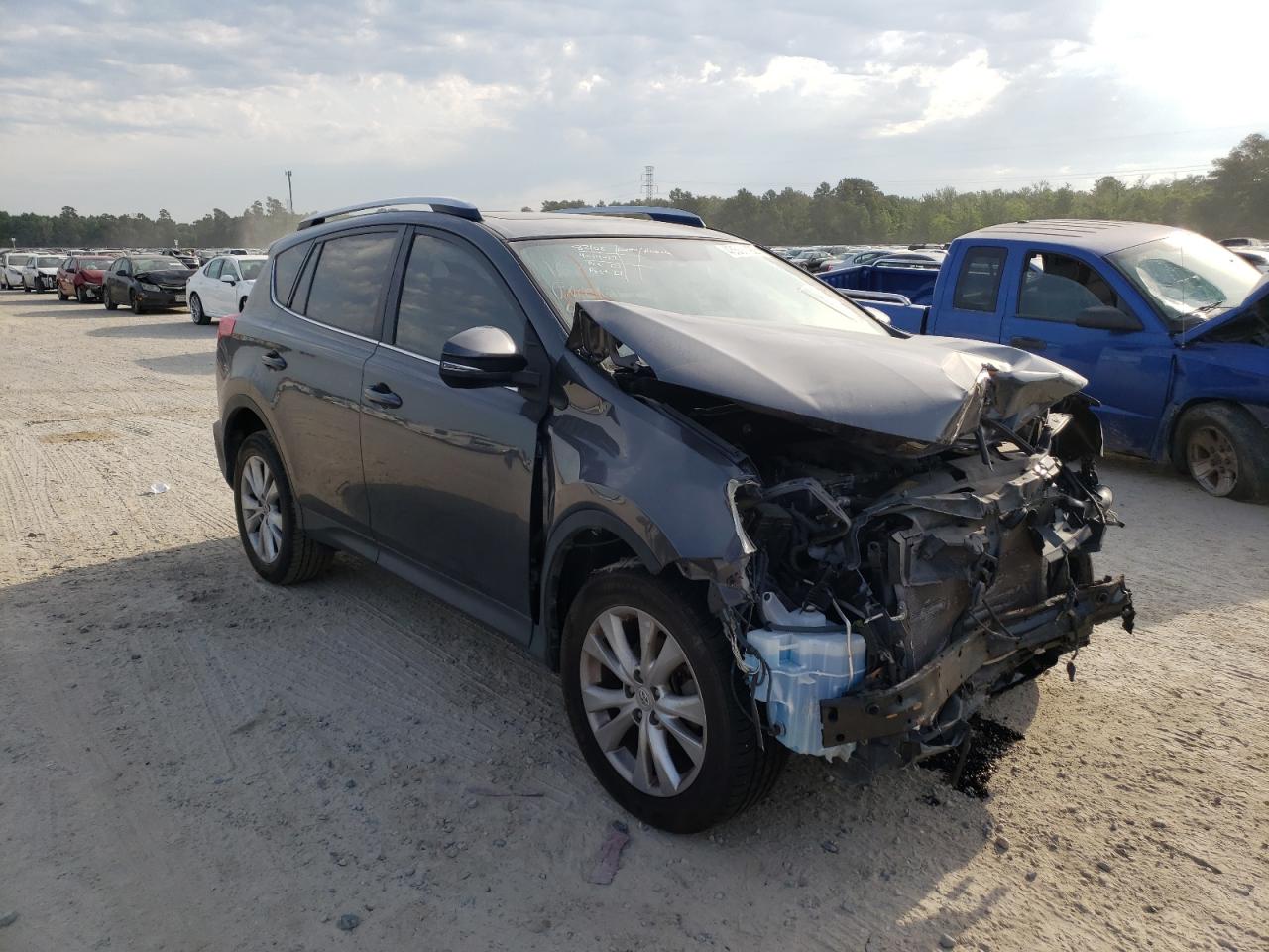 Photo 1 from auction – 2013 TOYOTA RAV4 LIMIT with VIN JTMYFREV6DD022450