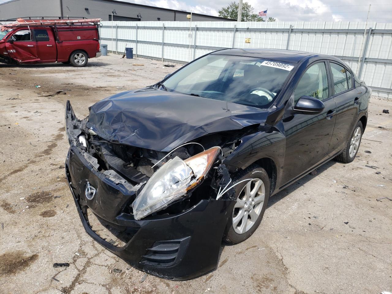 Photo 2 from auction – 2010 MAZDA 3 I with VIN JM1BL1SF2A1231436