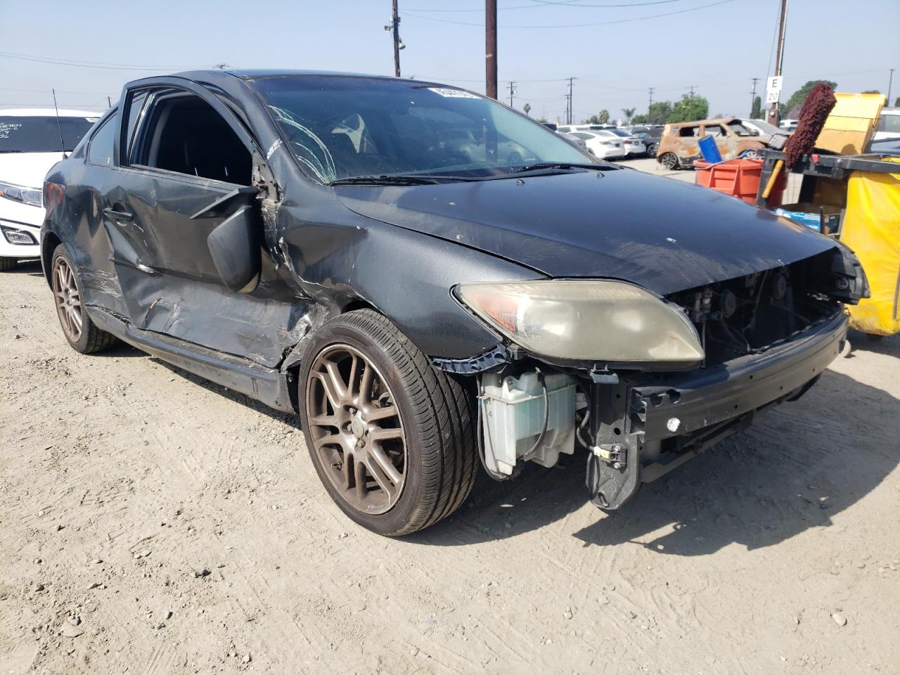 TOYOTA SCION TC 2006 with VIN JTKDE177960065832 - Photo from auction