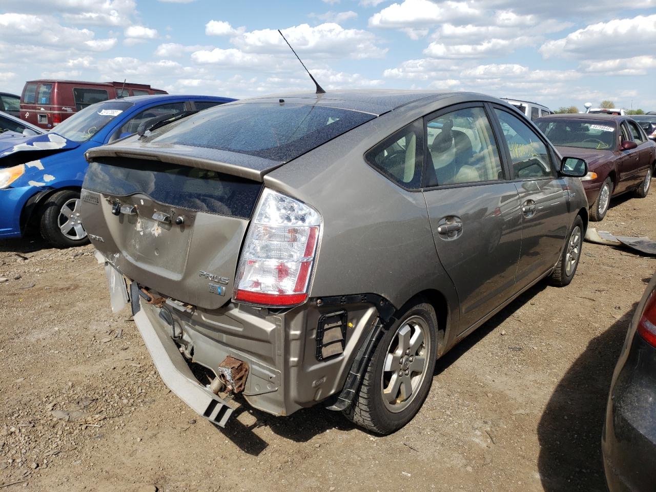 Photo 4 from auction – 2007 TOYOTA PRIUS with VIN JTDKB20U877597028