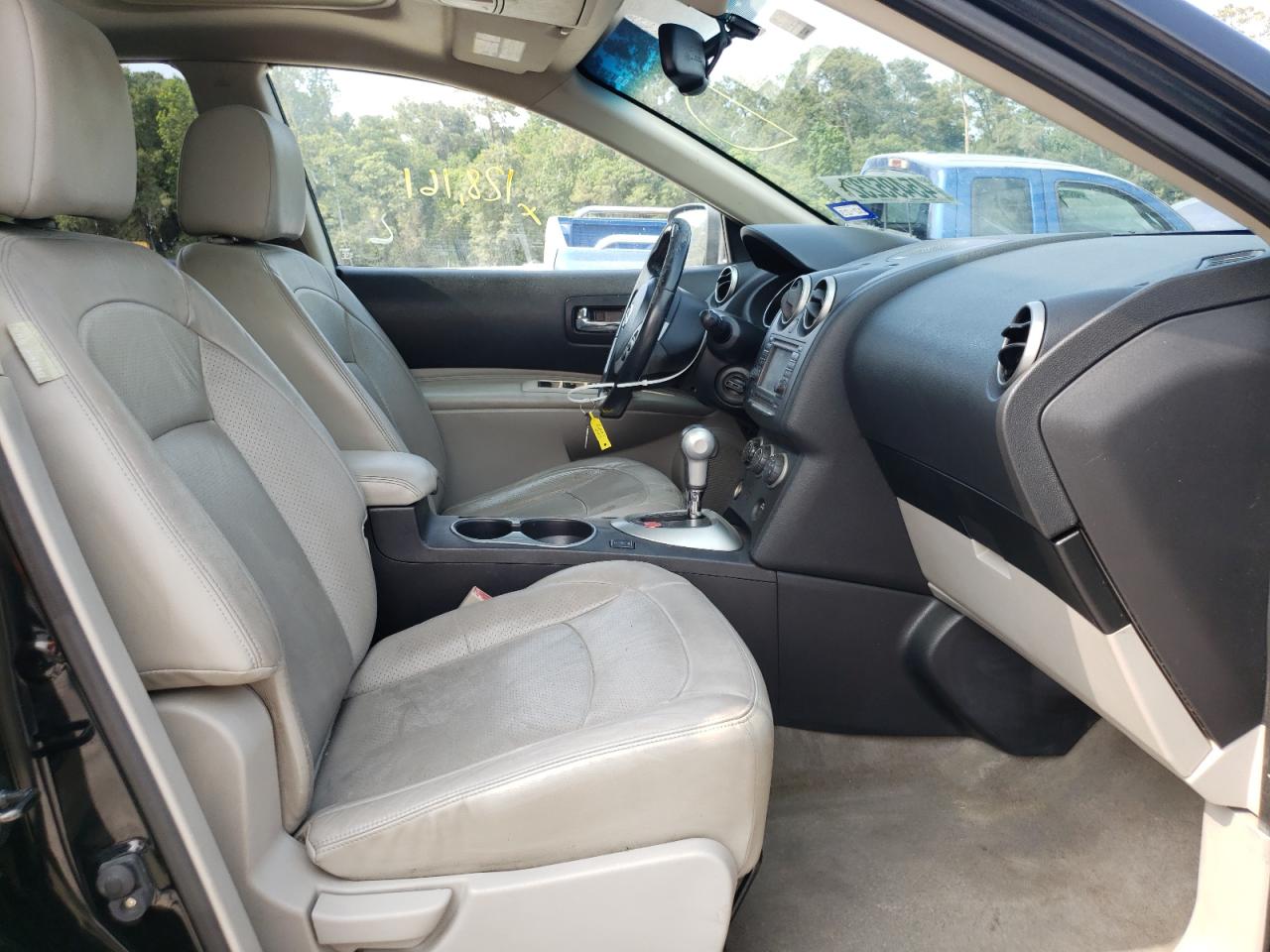 Photo 5 from auction – 2011 NISSAN ROGUE S with VIN JN8AS5MT8BW565360