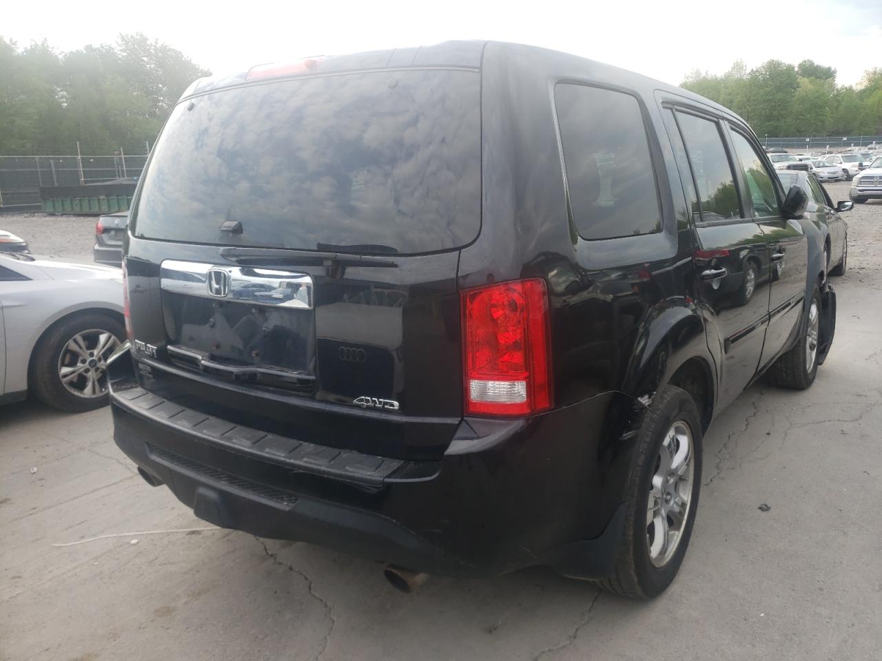 Photo 4 from auction – 2014 HONDA PILOT EXLN with VIN 5FNYF4H78EB011055