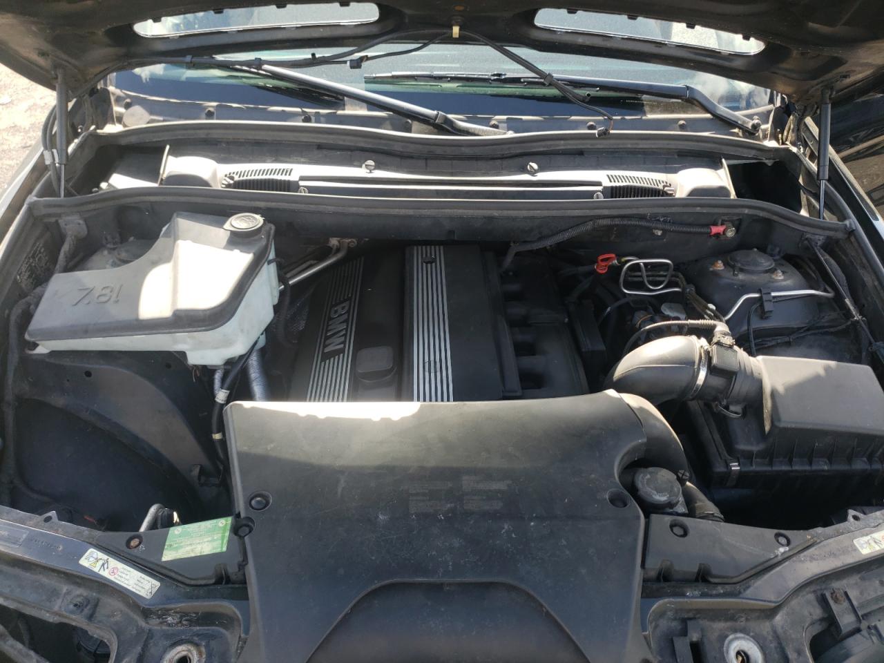 Photo 7 from auction – 2006 BMW X5 3.0I with VIN 5UXFA13576LY35930