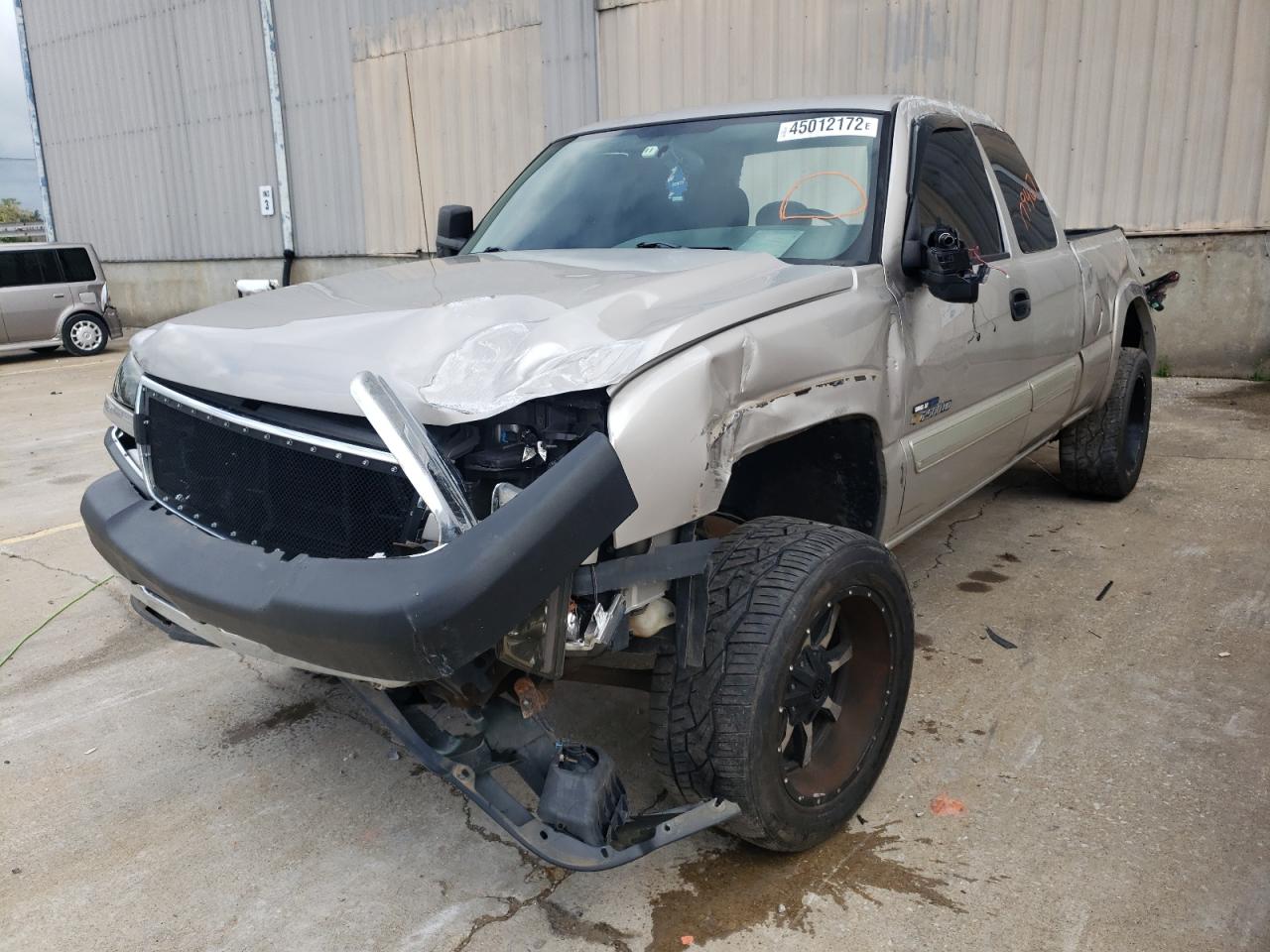 Zdjęcie 2 z aukcji – 2005 CHEVROLET SILVERADO z VIN 1GCHK29205E238776