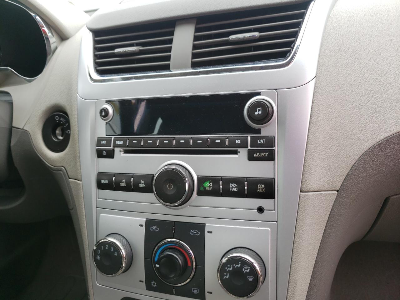 Photo 9 from auction – 2011 CHEVROLET MALIBU LS with VIN 1G1ZB5E10BF278227