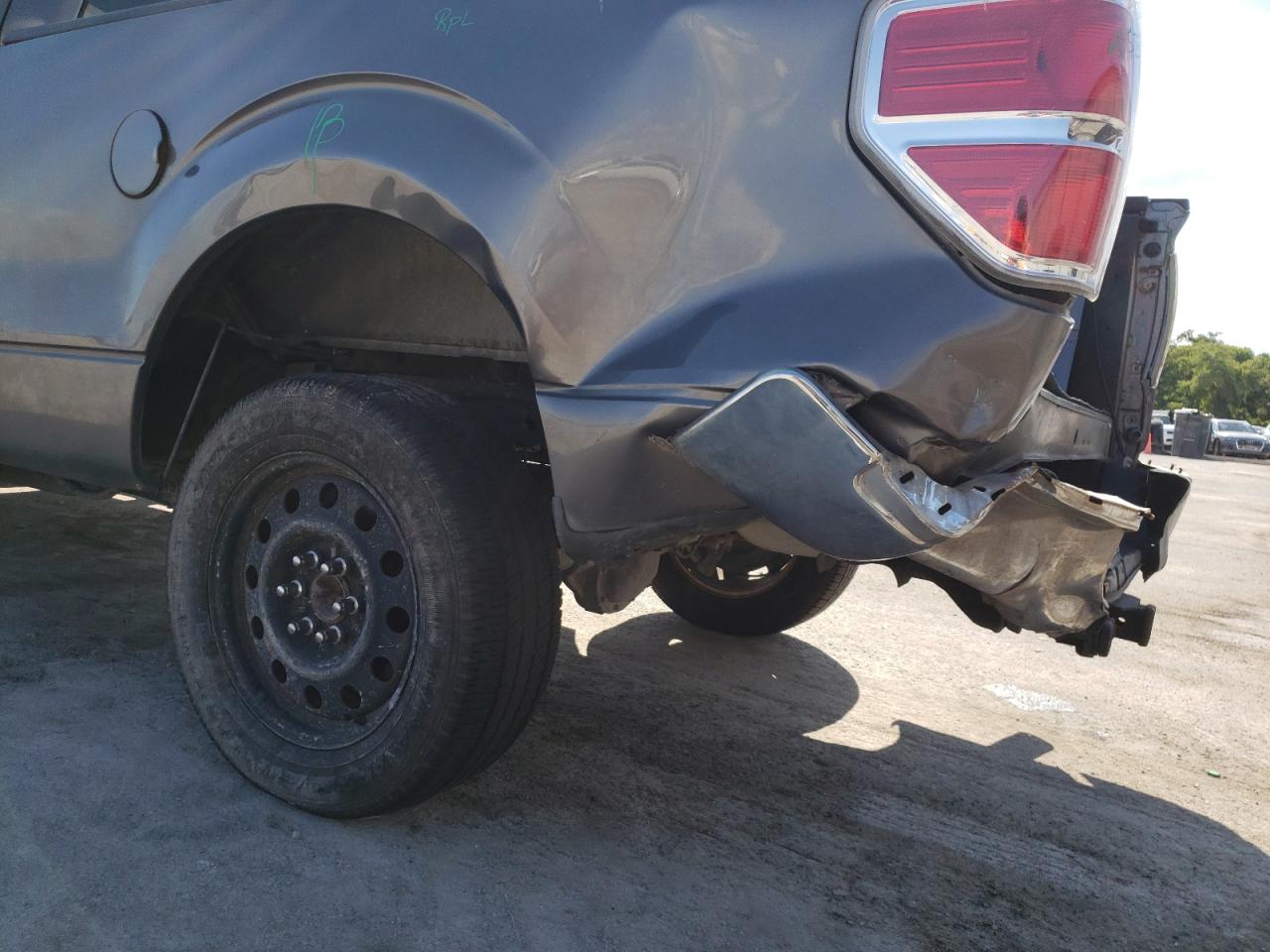 Photo 9 from auction – 2011 FORD F150 SUPER with VIN 1FTFX1CF6BFA17798