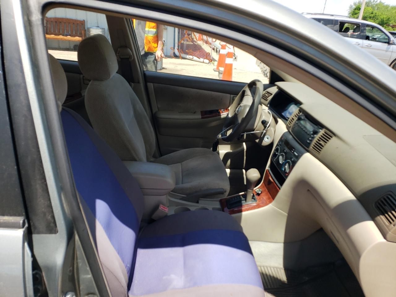 Photo 5 from auction – 2003 TOYOTA COROLLA CE with VIN 1NXBR32E63Z149403