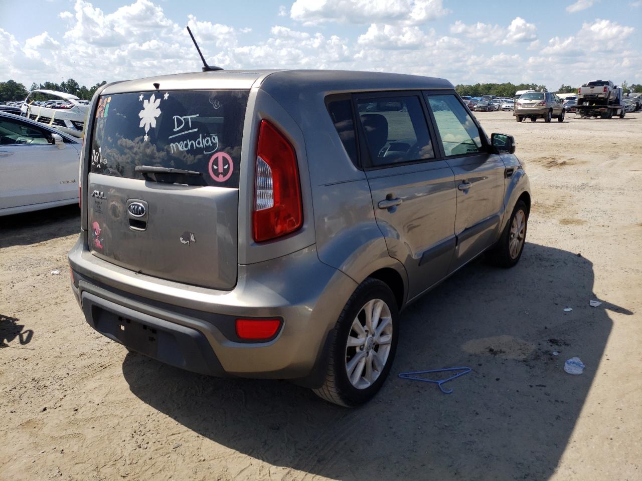 Photo 4 from auction – 2012 KIA SOUL + with VIN KNDJT2A68C7406999