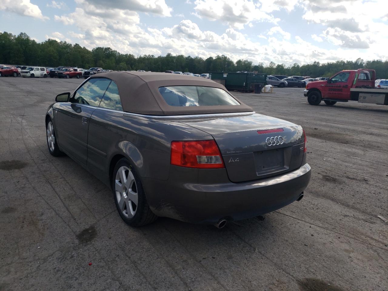 Zdjęcie 3 z aukcji – 2003 AUDI A4 3.0 CAB z VIN WAUAT48H23K019152
