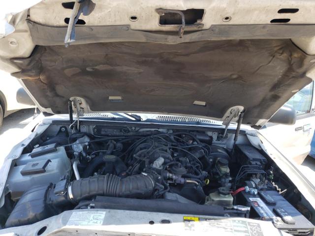 Photo 7 from auction – 2005 FORD EXPLORER S with VIN 1FMZU77K85UB74275