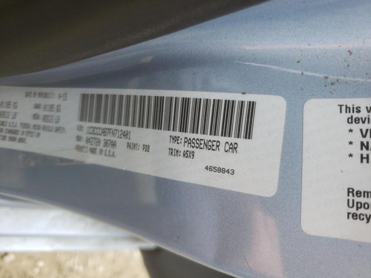 Photo 10 from auction – 2015 CHRYSLER 200 LIMITE with VIN 1C3CCCAB7FN712401