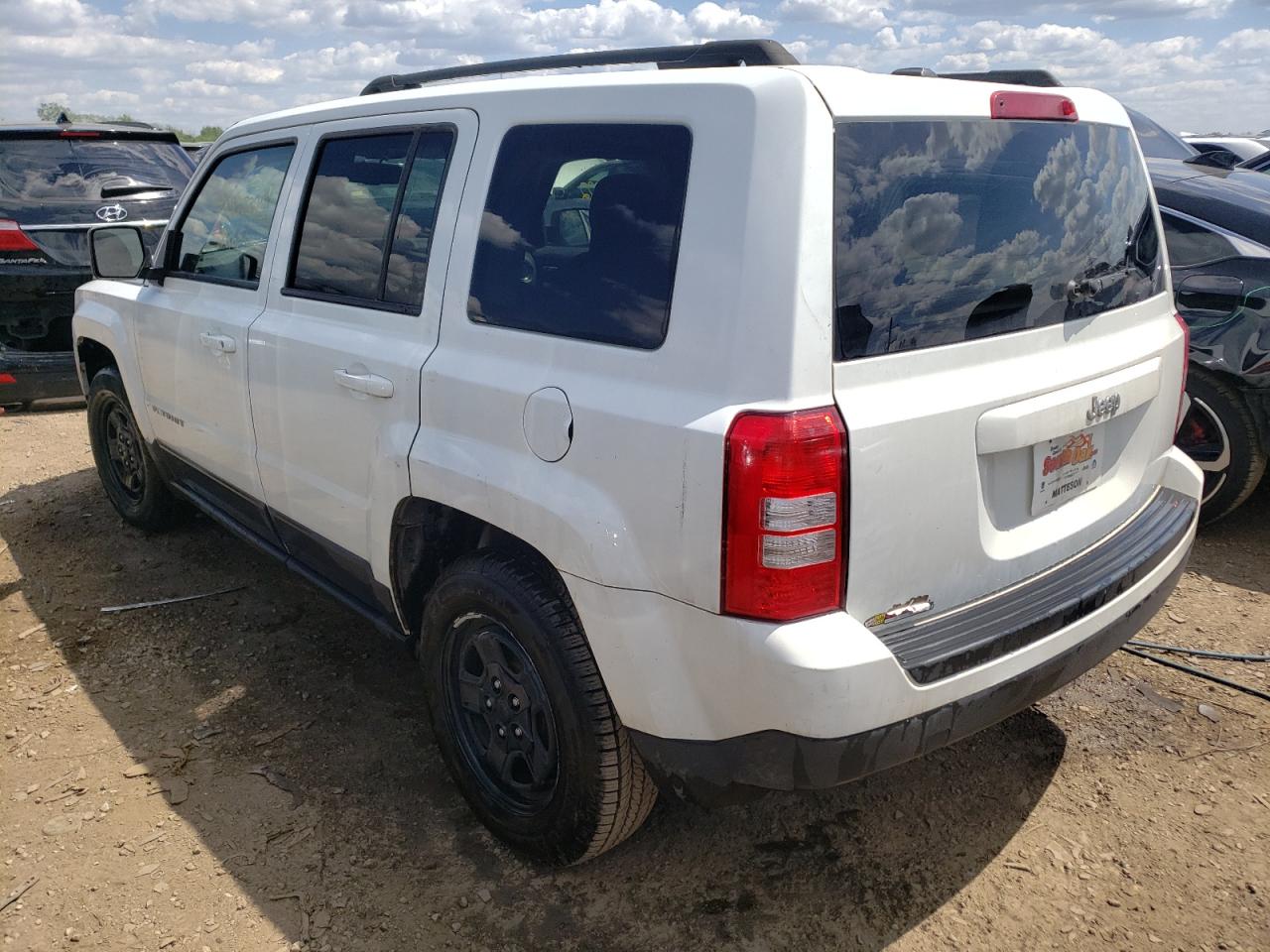 Photo 3 from auction – 2016 JEEP PATRIOT SP with VIN 1C4NJPBB2GD677239