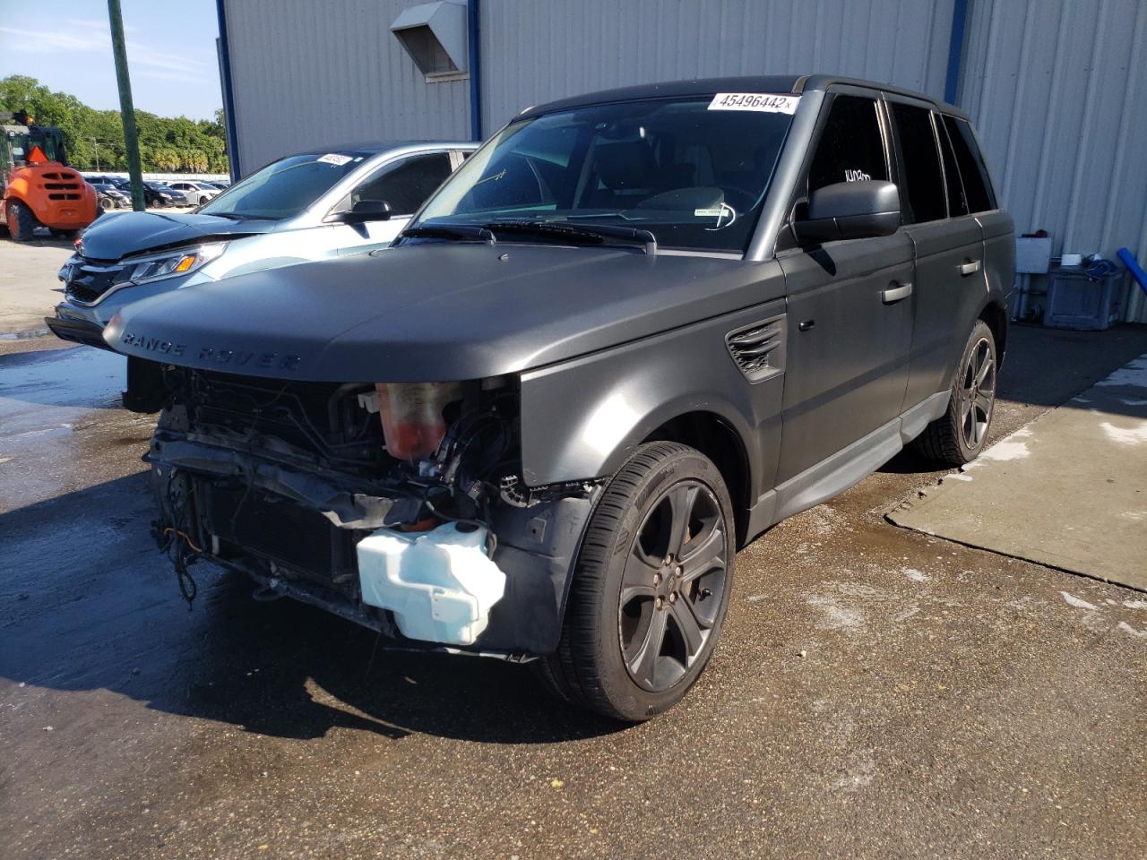Photo 2 from auction – 2011 LAND ROVER RANGE ROVE with VIN SALSH2E42BA713755