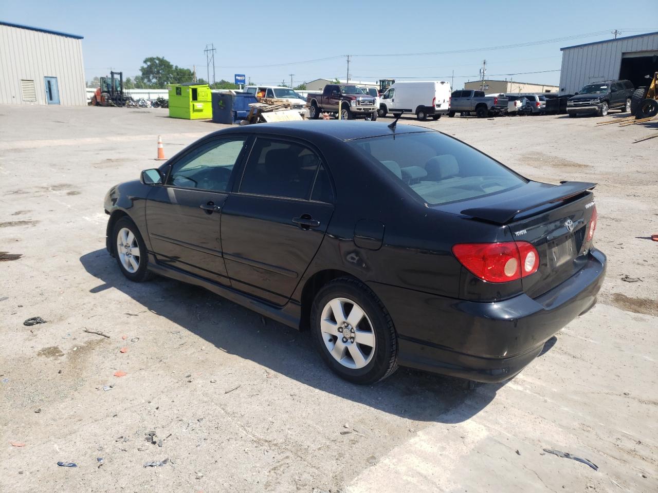 Photo 3 from auction – 2005 TOYOTA COROLLA CE with VIN 1NXBR32EX5Z402757