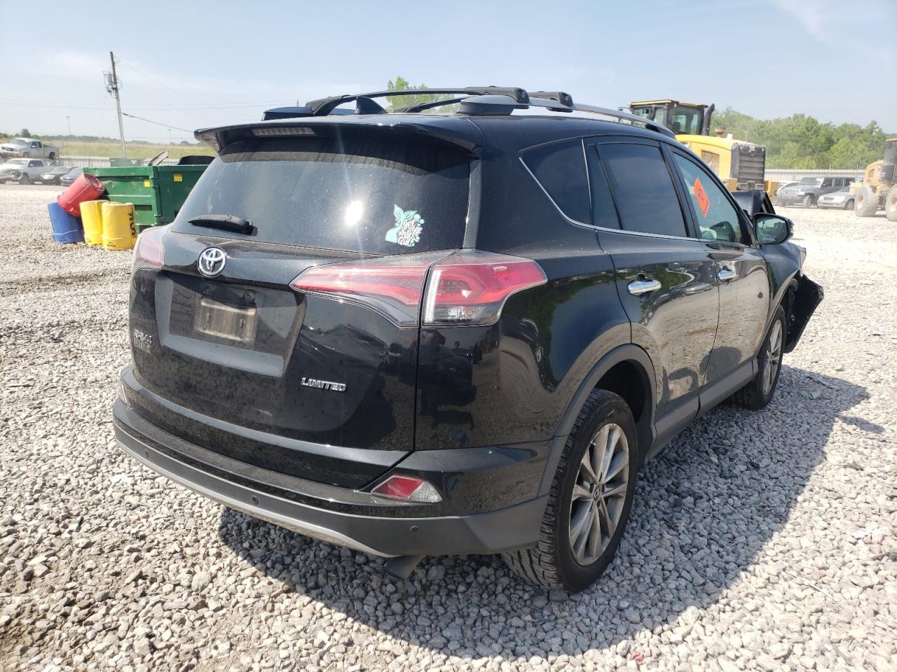 Photo 4 from auction – 2017 TOYOTA RAV4 LIMIT with VIN 2T3YFREV0HW374982