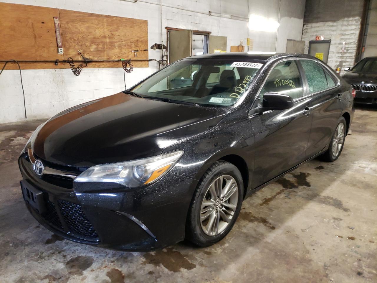 Photo 2 from auction – 2015 TOYOTA CAMRY LE with VIN 4T1BF1FK7FU907069
