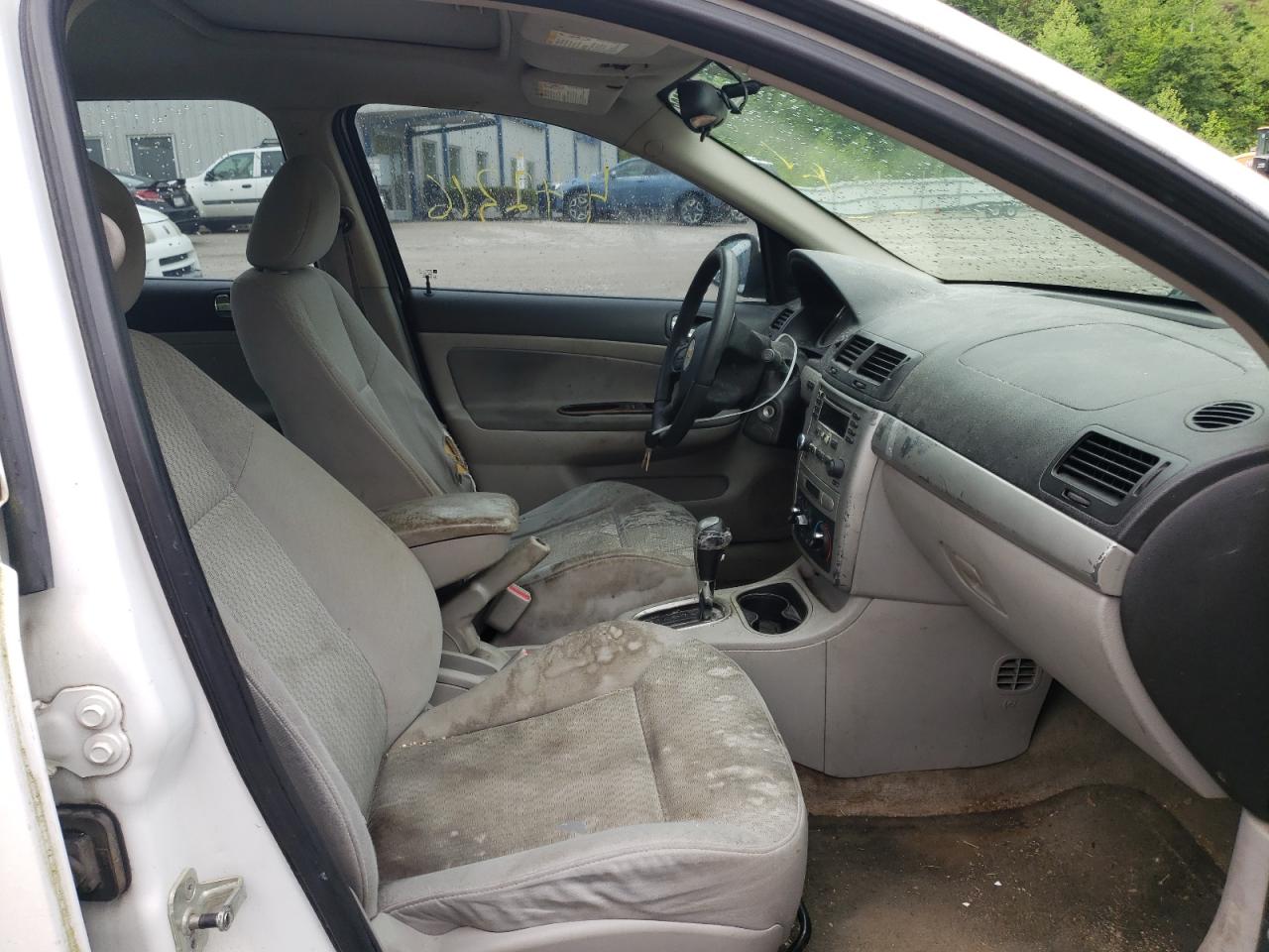 Photo 5 from auction – 2005 CHEVROLET COBALT LS with VIN 1G1AL52F457614339