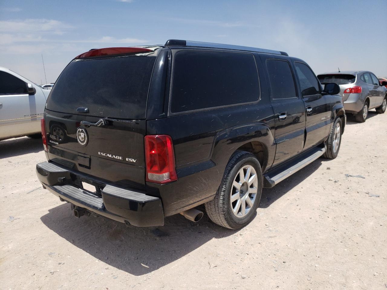 Photo 4 from auction – 2005 CADILLAC ESCALADE E with VIN 3GYFK66N45G164925