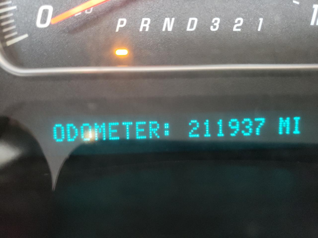 Photo 8 from auction – 2006 GMC ENVOY with VIN 1GKDT13S762209054