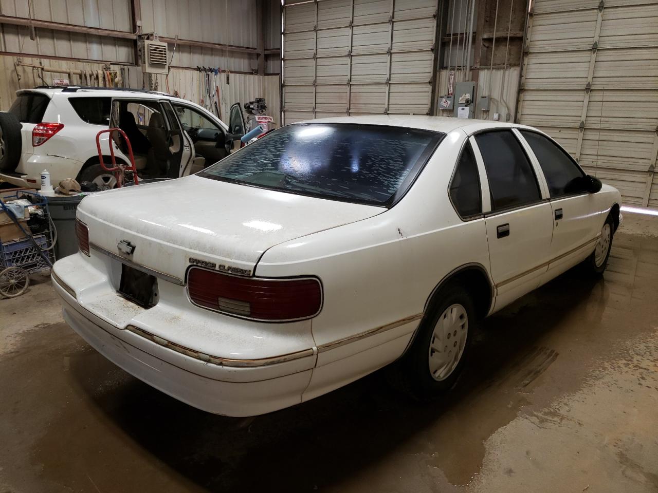 Photo 4 from auction – 1995 CHEVROLET CAPRICE CL with VIN 1G1BL52W8SR184125