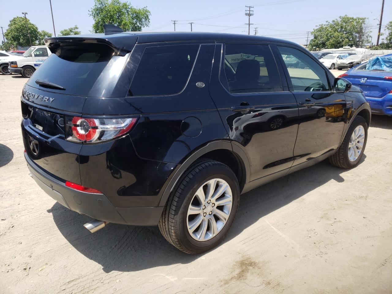 Photo 4 from auction – 2018 LAND ROVER DISCOVERY with VIN SALCP2RX8JH728682