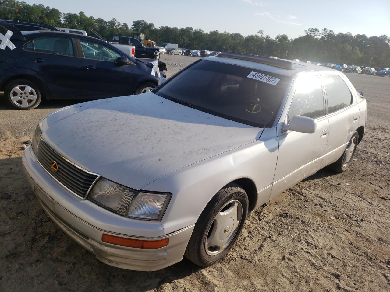 Photo 2 from auction – 1997 LEXUS LS400 with VIN JT8BH28F5V0089933