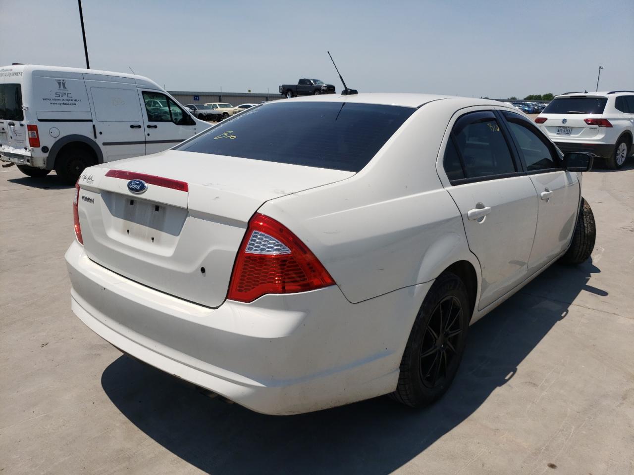 Photo 4 from auction – 2012 FORD FUSION S with VIN 3FAHP0GA2CR186406
