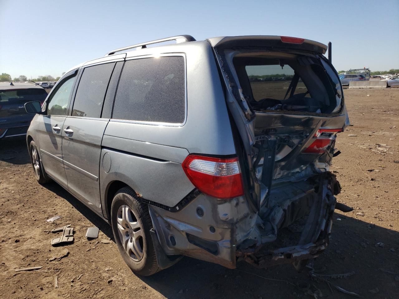 Photo 16 from auction – 2005 HONDA ODYSSEY EX with VIN 5FNRL38795B077881