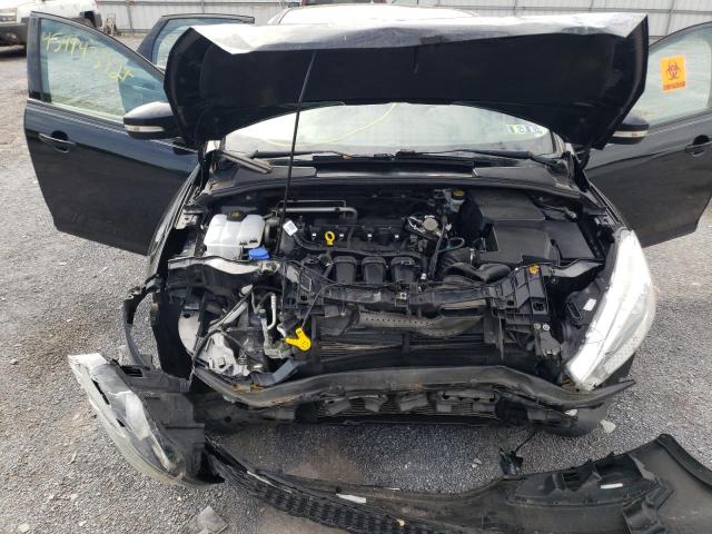 Photo 7 from auction – 2016 FORD FOCUS SE with VIN 1FADP3K28GL385044