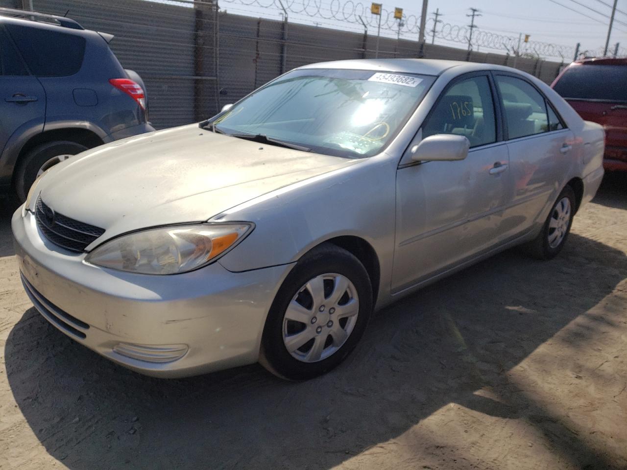 Photo 2 from auction – 2004 TOYOTA CAMRY LE with VIN 4T1BE32K24U369902