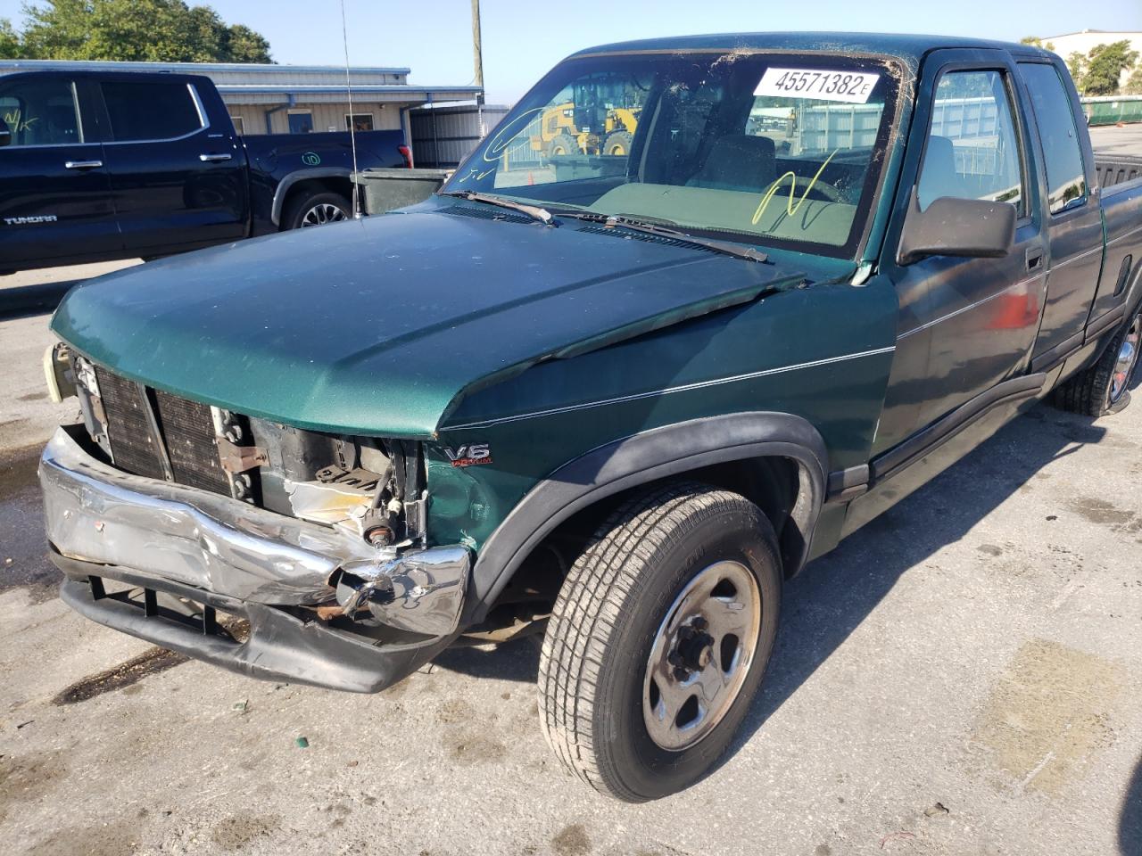 Photo 9 from auction – 1996 DODGE DAKOTA with VIN 1B7GL23X4TS663946