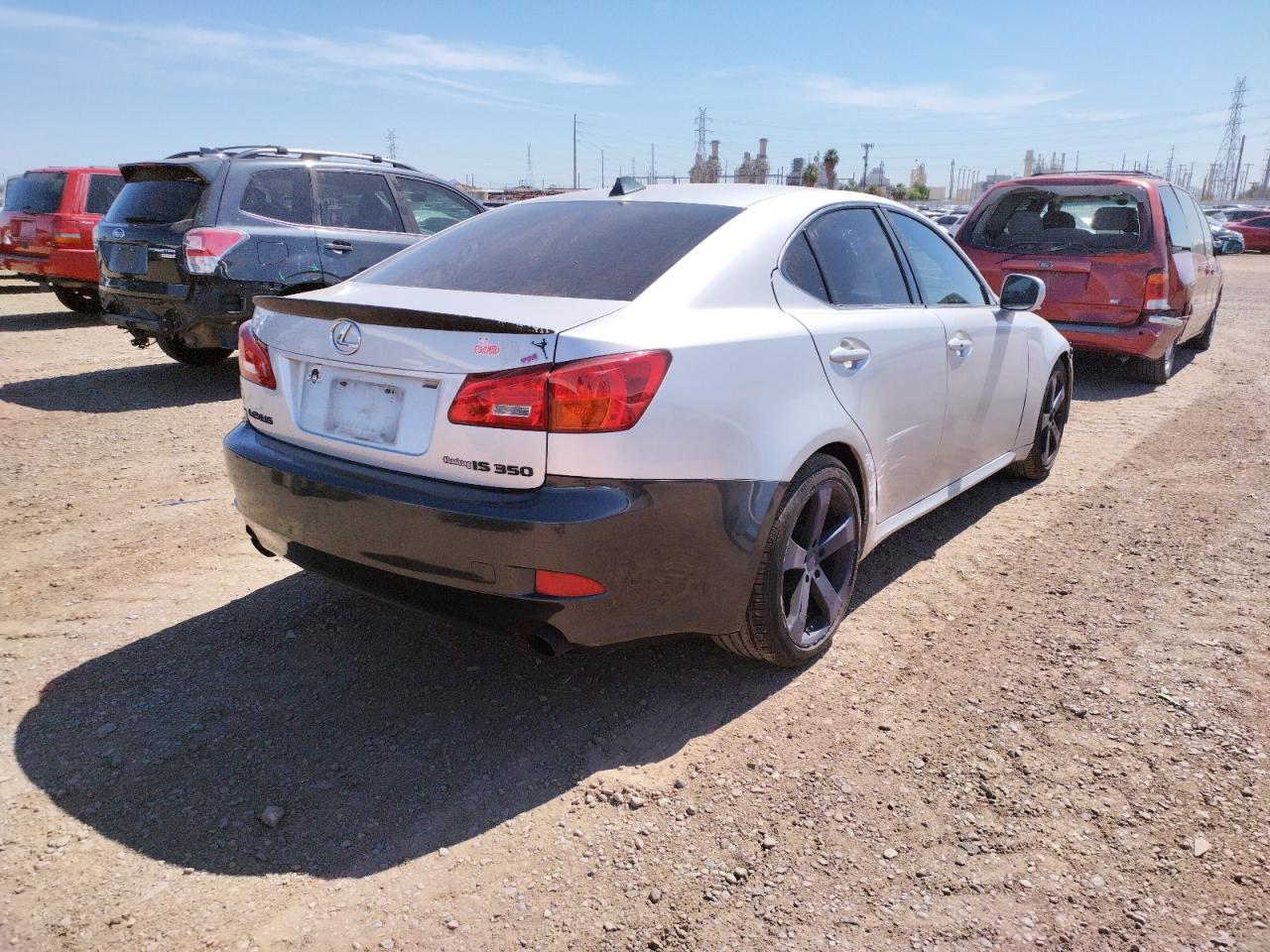 Photo 4 from auction – 2006 LEXUS IS 350 with VIN JTHBE262665005227