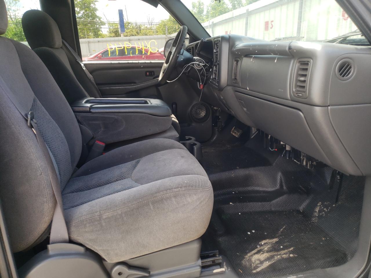 Photo 19 from auction – 2007 CHEVROLET SILVERADO with VIN 1GCEC19XX7Z188938