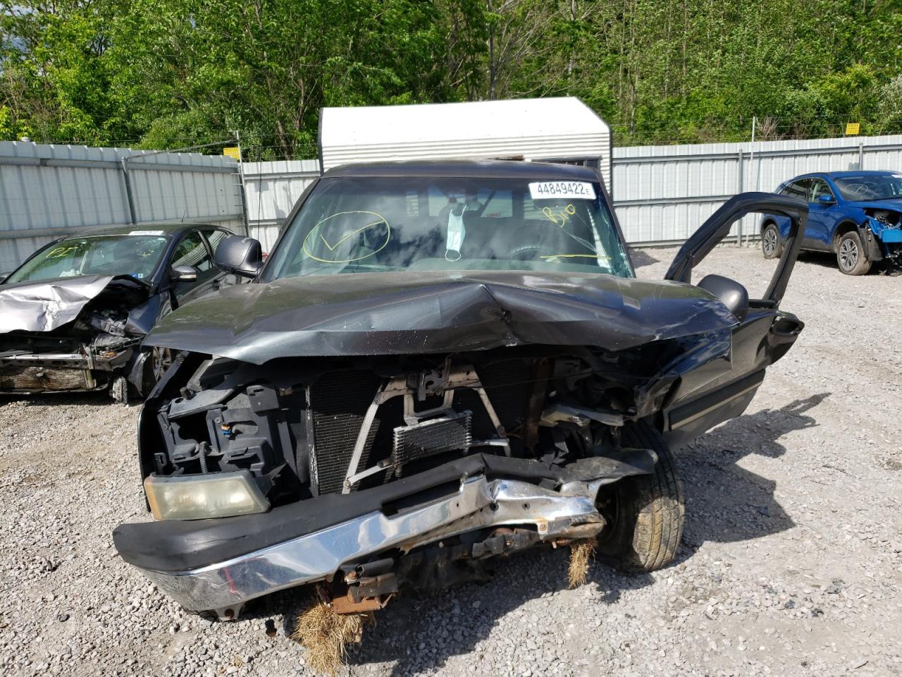 Photo 10 from auction – 2003 CHEVROLET SILVERADO with VIN 2GCEC19T331402832