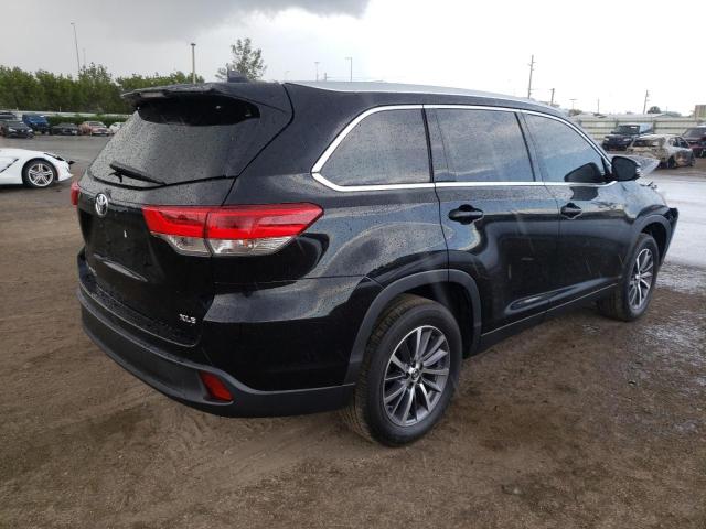 Photo 4 from auction – 2019 TOYOTA HIGHLANDER with VIN 5TDKZRFH5KS568373