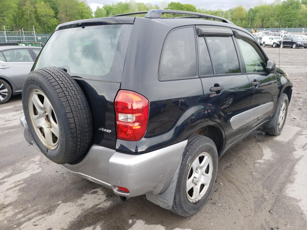 Photo 4 from auction – 2005 TOYOTA RAV4 with VIN JTEHD20V756037920