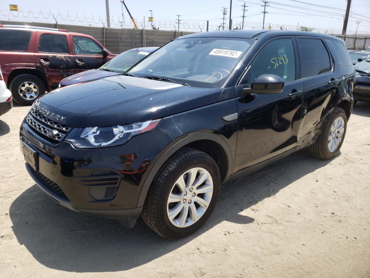 Photo 2 from auction – 2018 LAND ROVER DISCOVERY with VIN SALCP2RX8JH728682