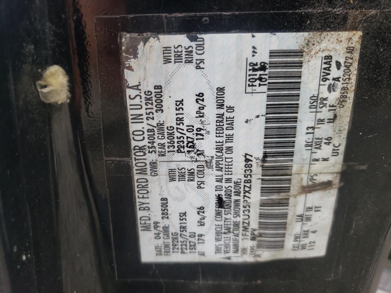 Photo 10 from auction – 1999 FORD EXPLORER with VIN 1FMZU35P7XZB53897