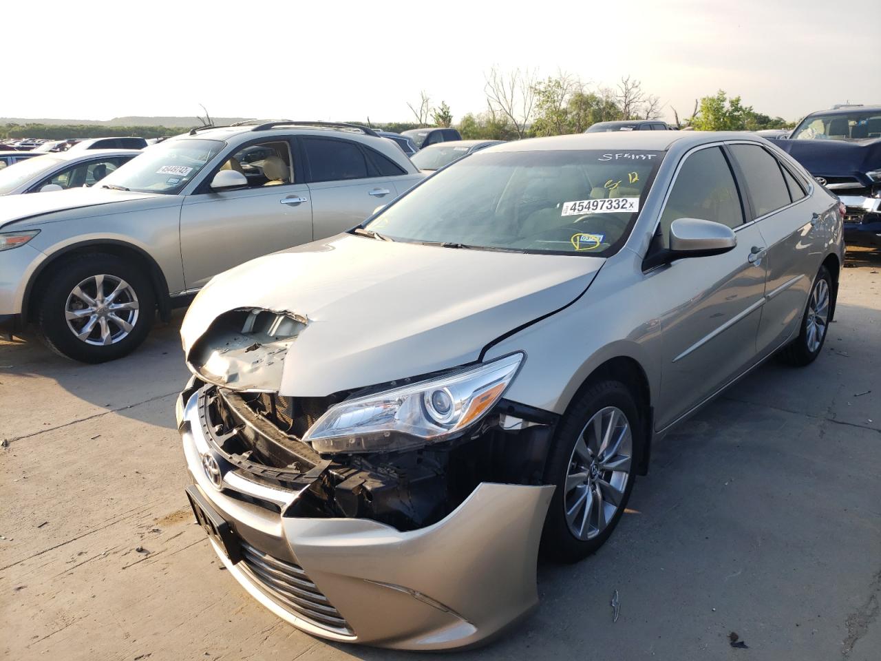 Photo 2 from auction – 2015 TOYOTA CAMRY LE with VIN 4T4BF1FK5FR463325