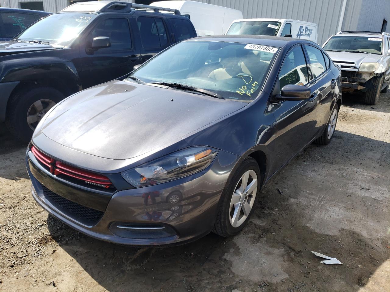 Photo 2 from auction – 2015 DODGE DART SXT with VIN 1C3CDFBBXFD211988