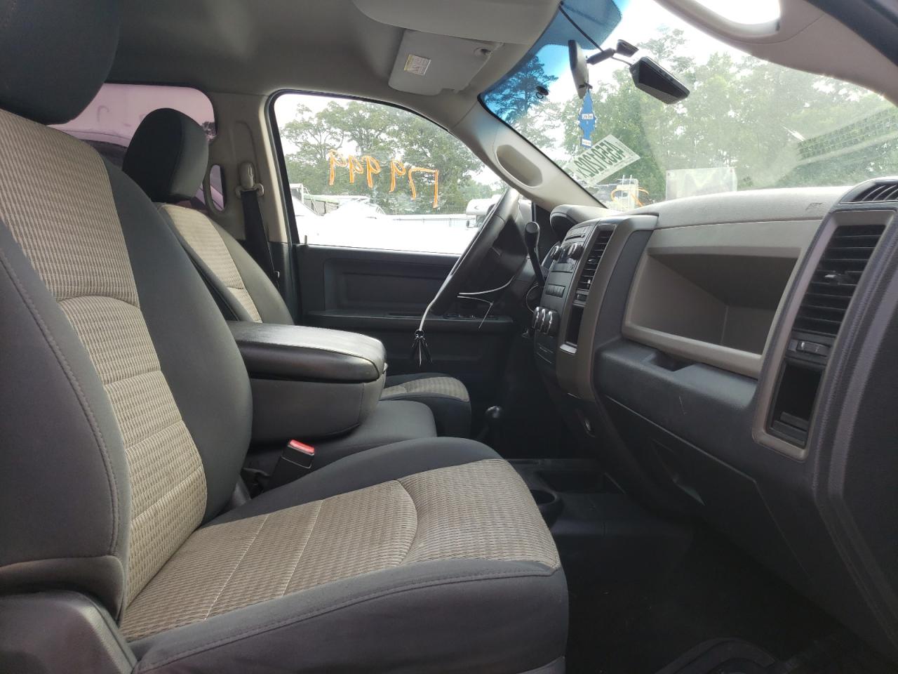 Photo 5 from auction – 2012 DODGE RAM 3500 S with VIN 3C63D3GL8CG172450