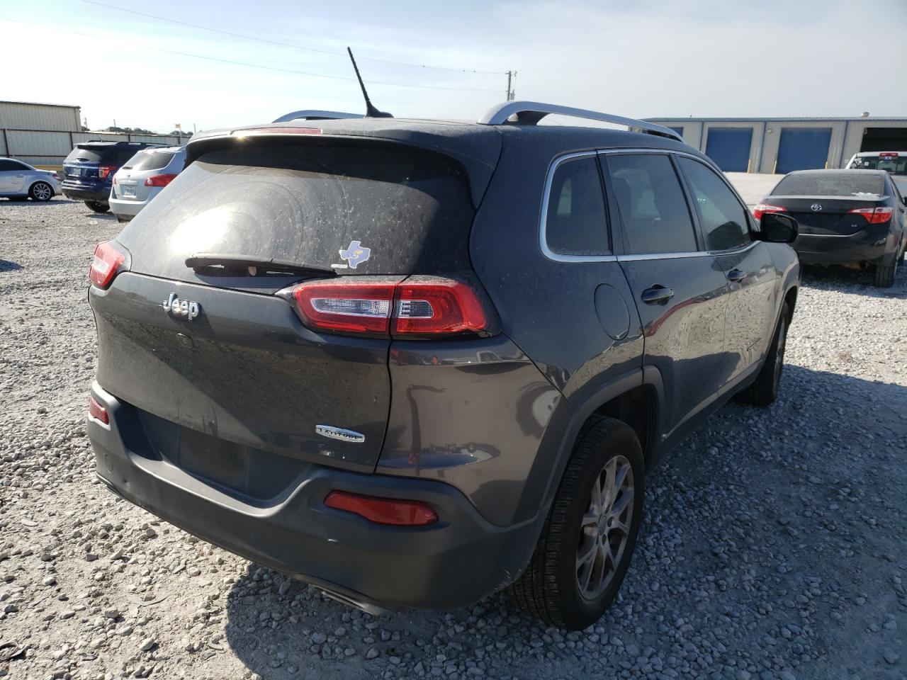 Photo 4 from auction – 2015 JEEP CHEROKEE L with VIN 1C4PJLCS0FW539721