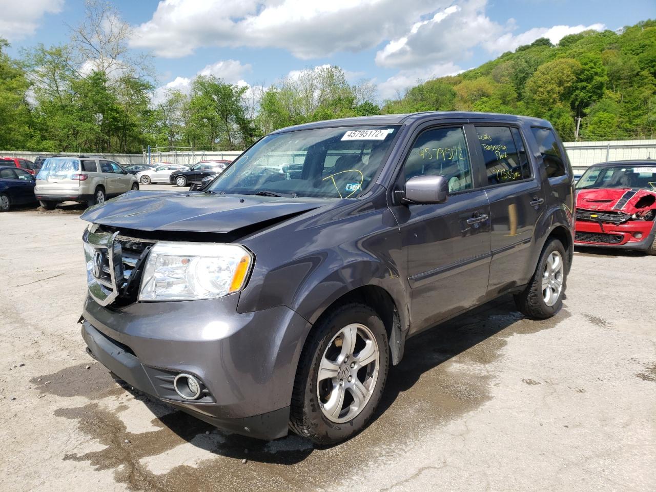 Photo 2 from auction – 2015 HONDA PILOT EX with VIN 5FNYF4H43FB074071