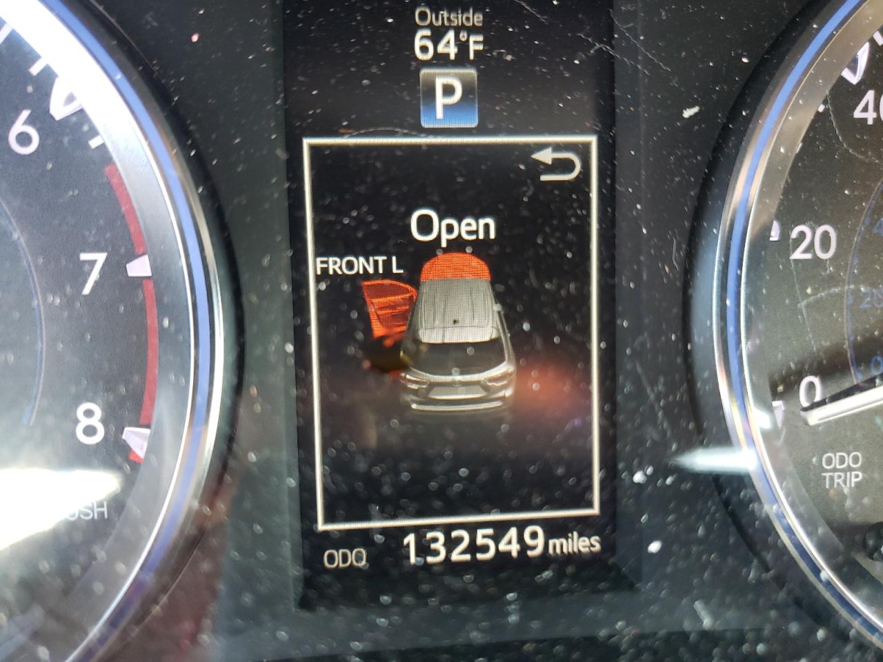 Photo 8 from auction – 2014 TOYOTA HIGHLANDER with VIN 5TDJKRFH1ES058929