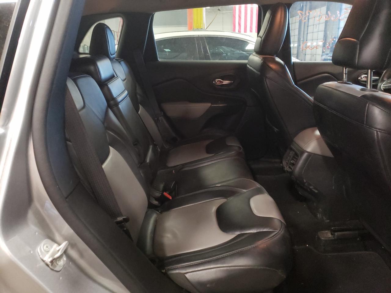 Photo 6 from auction – 2014 JEEP CHEROKEE L with VIN 1C4PJMDB6EW207737
